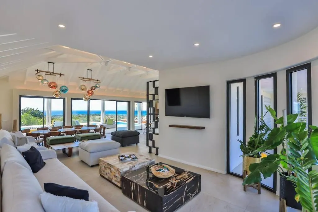 Luxurious Solis Villa Breathtaking 7-Br Oceanview Retreat In Prestigious Gated Community Les Terres Basses 0*,