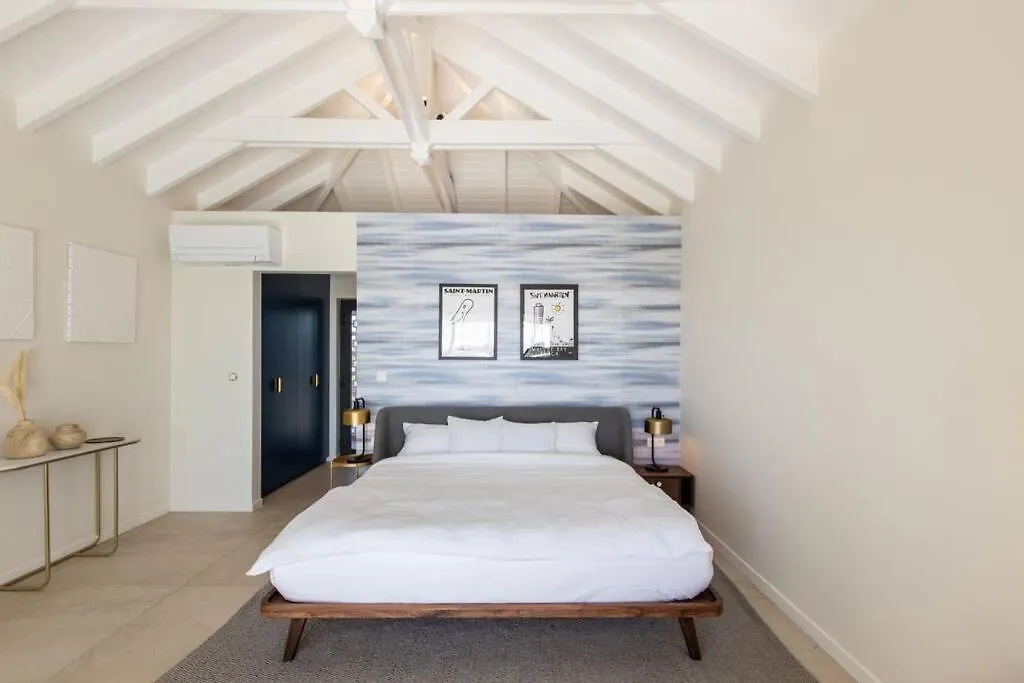 Luxurious Solis Villa Breathtaking 7-Br Oceanview Retreat In Prestigious Gated Community Les Terres Basses 0*,